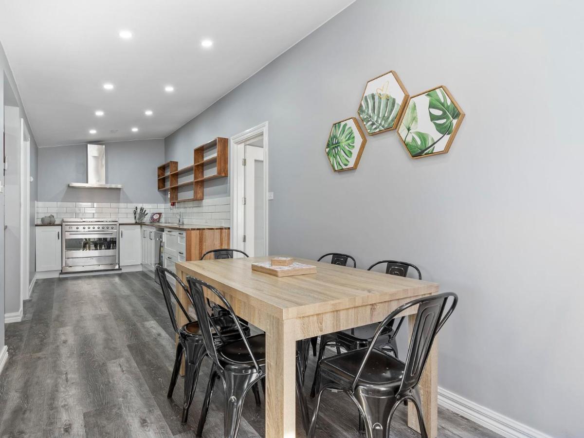 Stunning 4Br Cottage In The Heart Of Ballarat - Pet Friendly & Fast Wifi Buitenkant foto
